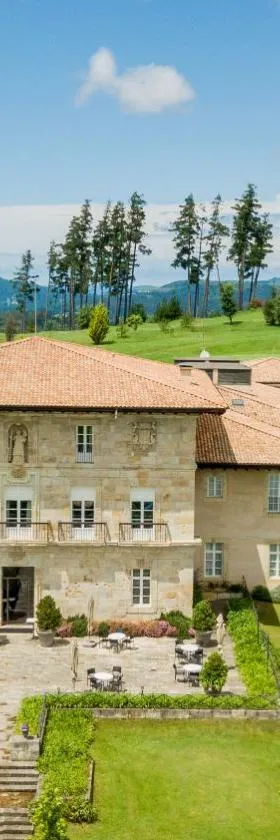 Hotel Palacio Urgoiti，位于蒙希亚的酒店