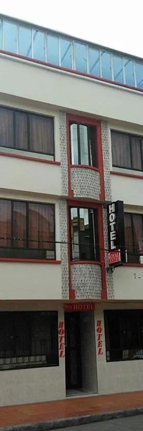 Hotel Royal Center，位于帕斯托的酒店