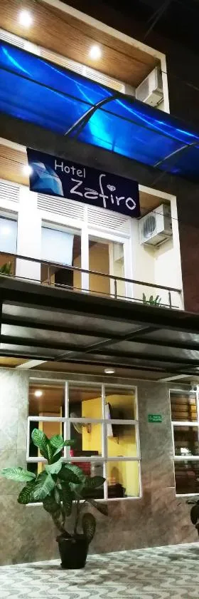 Hotel Zafiro，位于莱蒂西亚的酒店