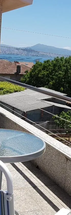 Apartamento con estupendas vistas，位于莫阿尼亚的酒店