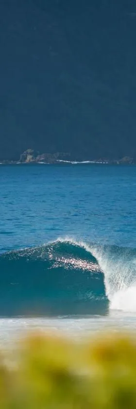 Baha Baha Villas West Sumbawa Yoyos Yoga daily, Gym, Skate Park Bar & Cafe，位于Sekongkang的酒店