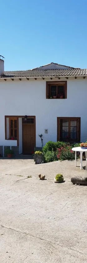 Casa "La Huerta" DE RODA DE ISABENA，位于伊萨韦纳河畔罗达的酒店