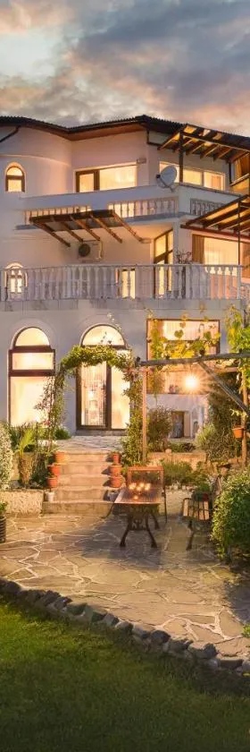 Villa Zelenika，位于辛尼莫雷特的酒店