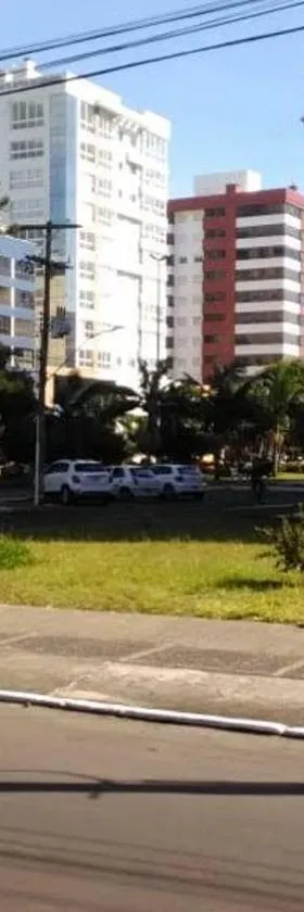 Capao Canoa - Próximo Mar Centro，位于卡庞达卡诺阿的酒店