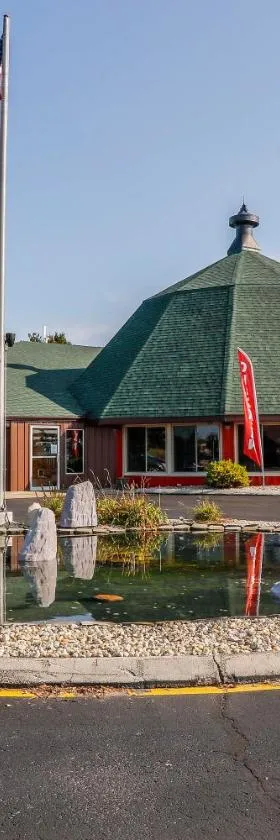Round Barn Lodge，位于春绿村的酒店
