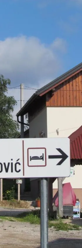 House Bogdanović，位于Gornji Babin Potok的酒店