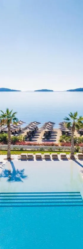 Amadria Park Beach Hotel Jure，位于希贝尼克的酒店