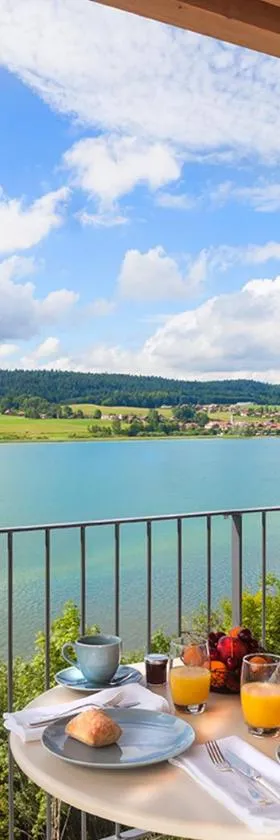 Hotel Spa Les Rives Sauvages，位于马尔比伊松的酒店