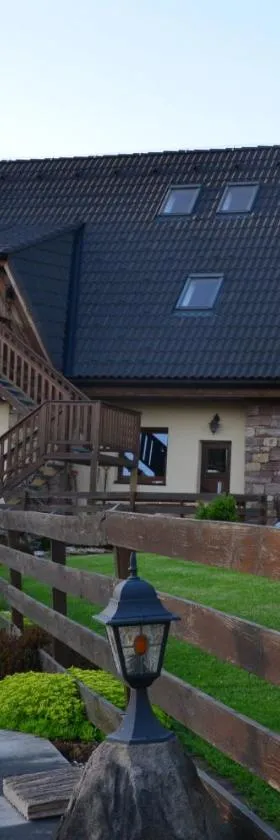 Nocleharna na stodole，位于Žďárky的酒店