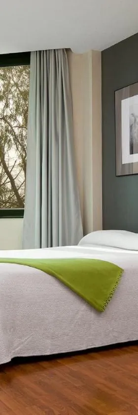 Apartamentos TH Las Rozas，位于拉斯·罗萨斯·德·马德里的酒店