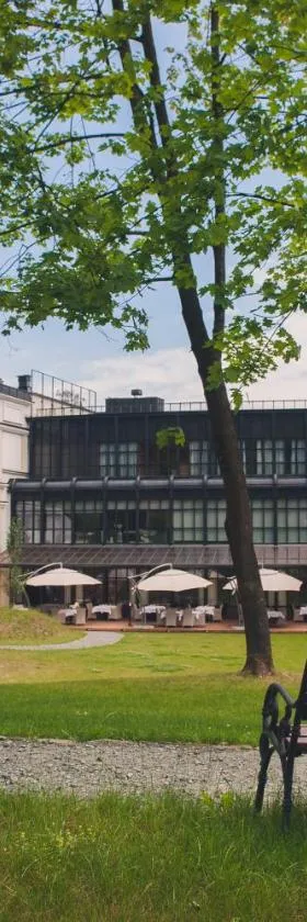 Hotel SPA Dr Irena Eris Polanica Zdrój，位于波兰尼卡-兹德鲁伊的酒店