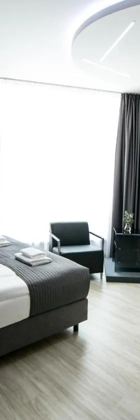 Hotel U Kostela，位于莫德日采的酒店