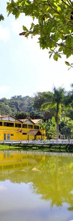 hotel e pousada carvalho，位于拉法耶蒂顾问城的酒店