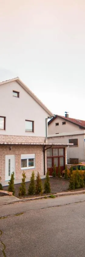 Apartman Lucija，位于利夫诺的酒店