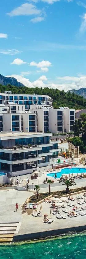 MORENIA All Inclusive Hotel，位于波达卡的酒店