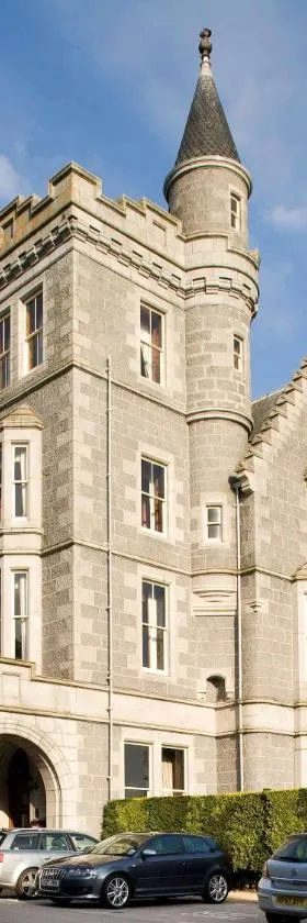 Ardoe House Hotel & Spa，位于阿伯丁的酒店