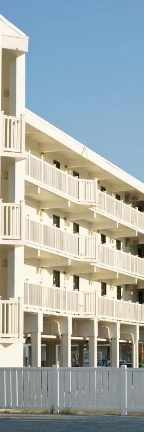 Hotel Dewey，位于杜威海滩的酒店