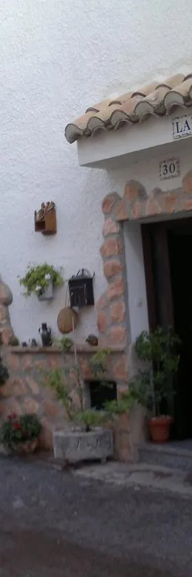 Casa Rural La Liebre，位于Hinojares的酒店