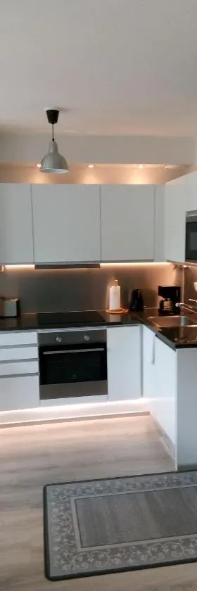 Parantolankatu modern one room apartment，位于许温凯的酒店