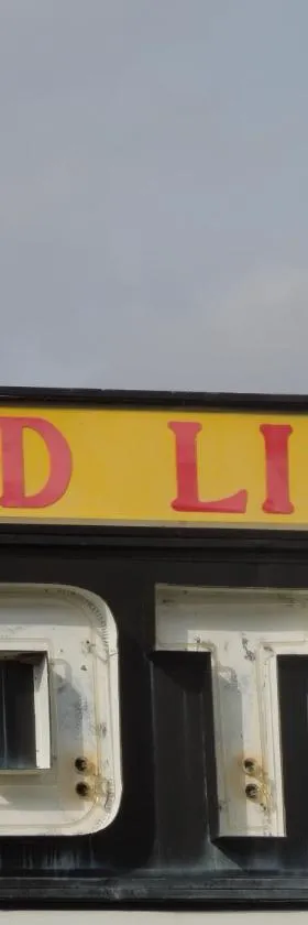 红狮南安普敦汽车旅馆 ，位于Southampton的酒店