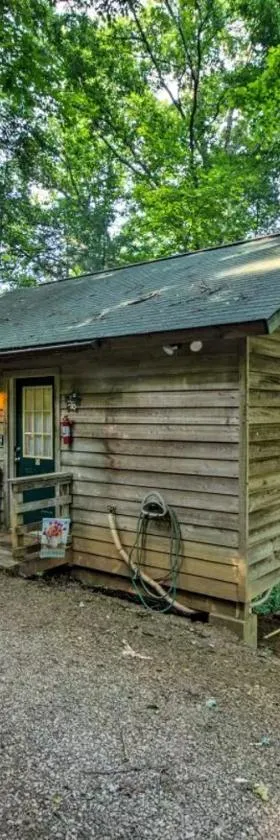 Nantahala Cabins，位于布赖森城的酒店