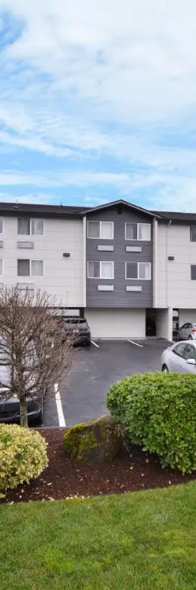 克拉克马斯套房旅馆，位于克拉克马斯的酒店