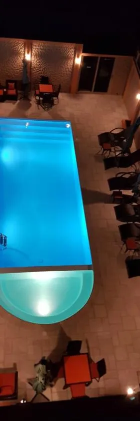 Select Hôtel，位于穆龙达瓦的酒店