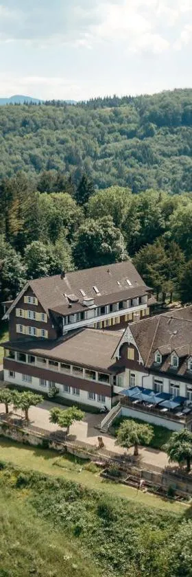 Bienenberg - Das Genusshotel im Grünen - Liestal，位于利斯塔尔的酒店