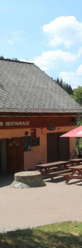 Pension Pod Hrádečkem，位于Höllenhäuser的酒店