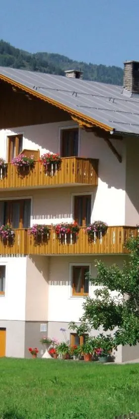 Gästehaus Lanzinger，位于列兴的酒店