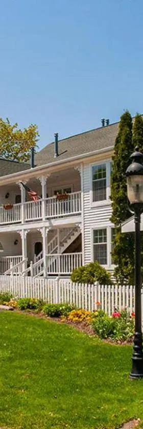 Cedar Court Inn，位于鱼溪的酒店