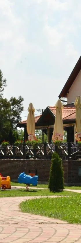 Hotel Moja Čarda，位于Temerin的酒店