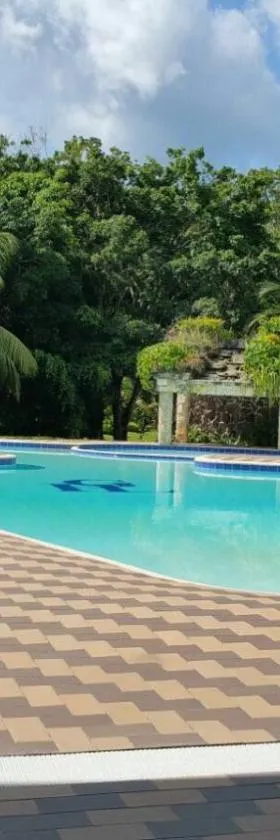 Gran Hotel De Lago - Lago Agrio，位于新洛哈的酒店