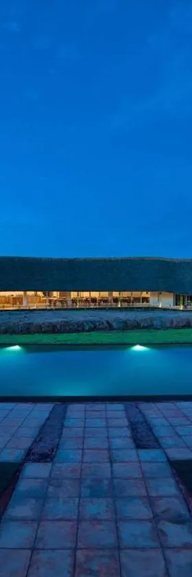 Red Earth Tadoba，位于Chandrapur的酒店