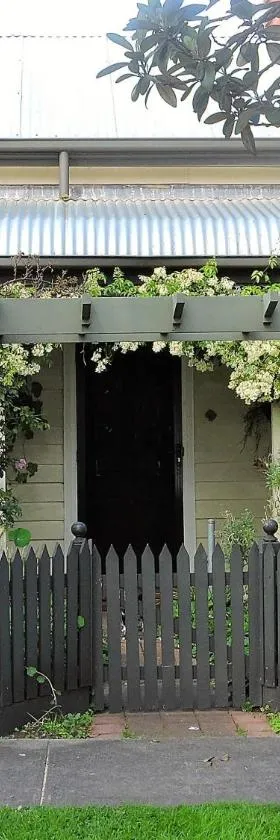 Delightful Cottage，位于昆斯克利夫的酒店