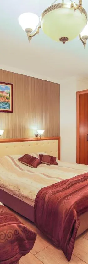 Apartments Risteski，位于Ljubaništa的酒店