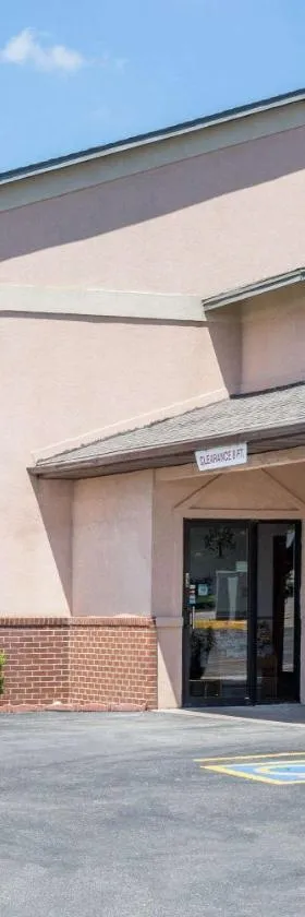 速8奥西奥拉汽车旅馆，位于Osceola的酒店