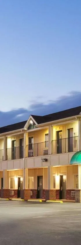 米夫林维尔速8酒店，位于Mifflinville的酒店