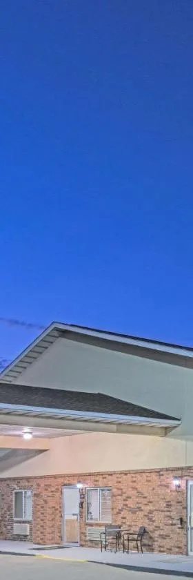 速8汽车旅馆 - 波托西，位于Potosi的酒店