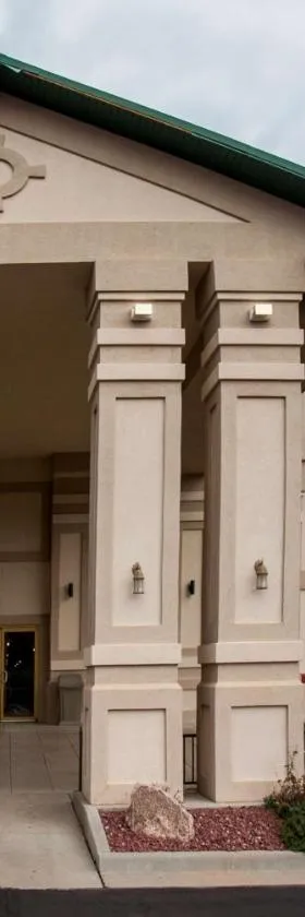 拉什莫尔山附近温德姆克斯通恩贝蒙特酒店，位于奇斯顿的酒店