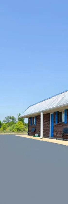Americas Best Value Inn Sullivan，位于Sullivan的酒店