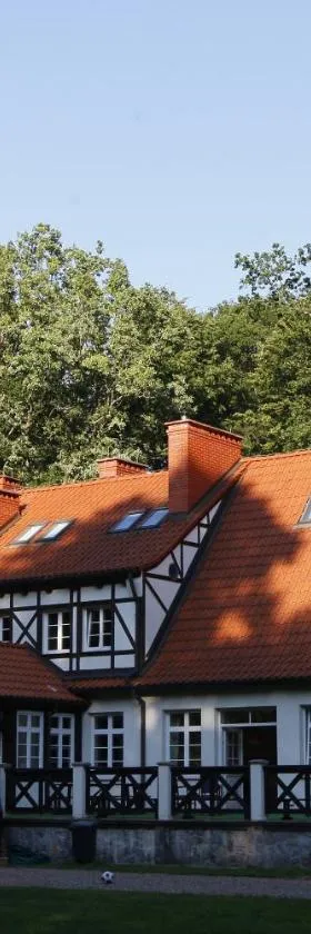 Leśniczówka Nibork，位于尼济察的酒店