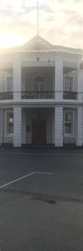 Grand Hotel - Whangarei，位于旺阿雷的酒店