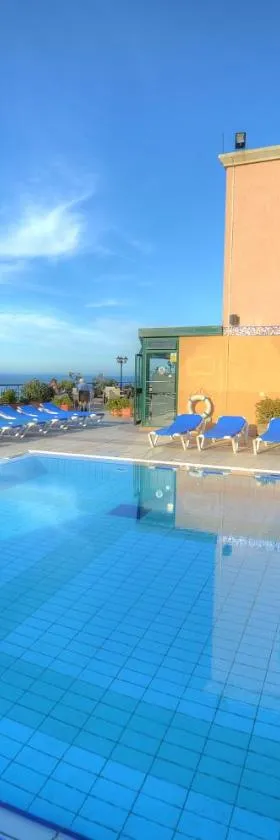 Vivaldi Hotel，位于圣朱利安斯的酒店