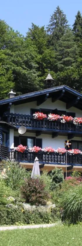 Gästehaus Marlies Keutschach am See，位于滨湖科伊查赫的酒店