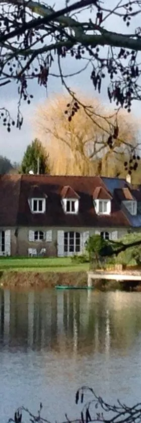 La maison du lac，位于瓦兹河畔欧韦的酒店