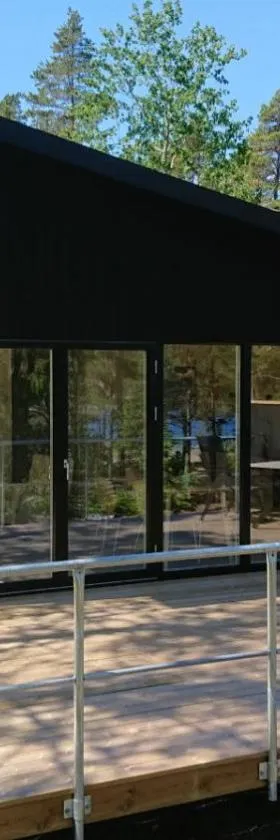 Kvarnsands Strandstugor / Kvarnsand Beach Lodges，位于格里斯勒港的酒店