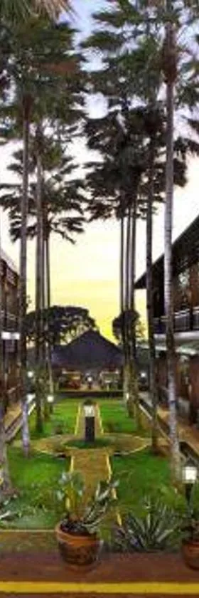 Kebun Teh Wonosari Rollaas Hotel & Resort，位于玛琅的酒店