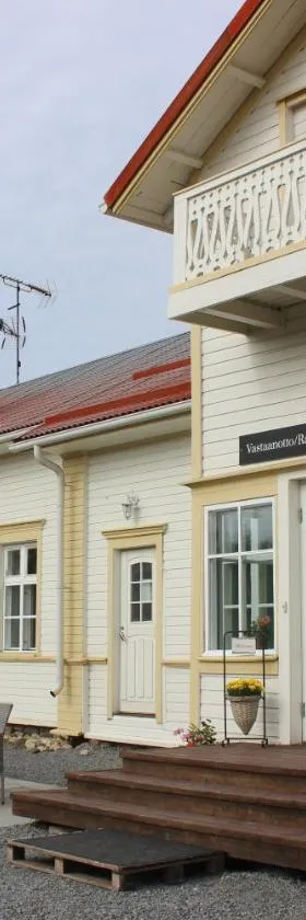 B&B Villa Kauppila，位于伊镇的酒店