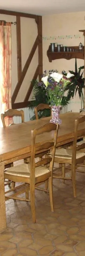 La Risloise，位于Corneville-sur-Risle的酒店